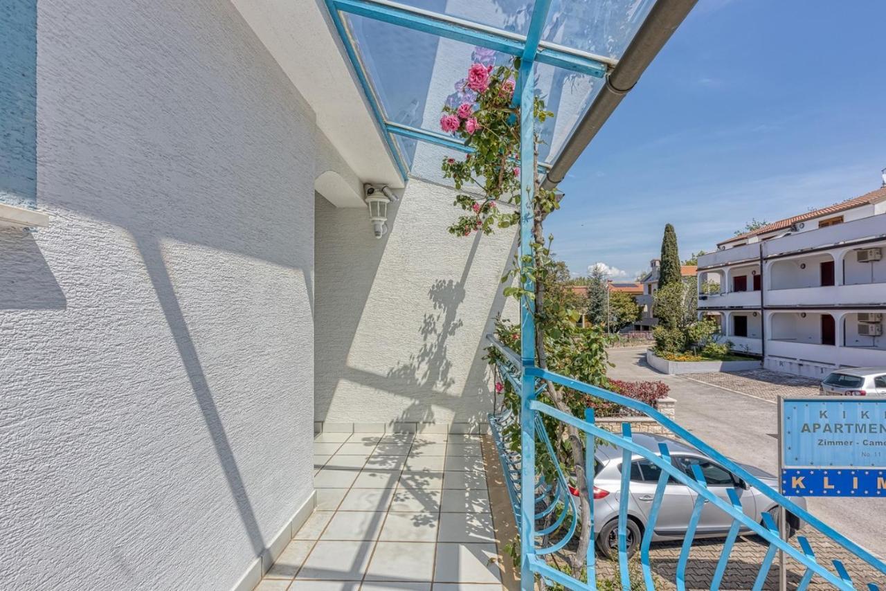 Apartments Kiki Spada Пореч Екстер'єр фото