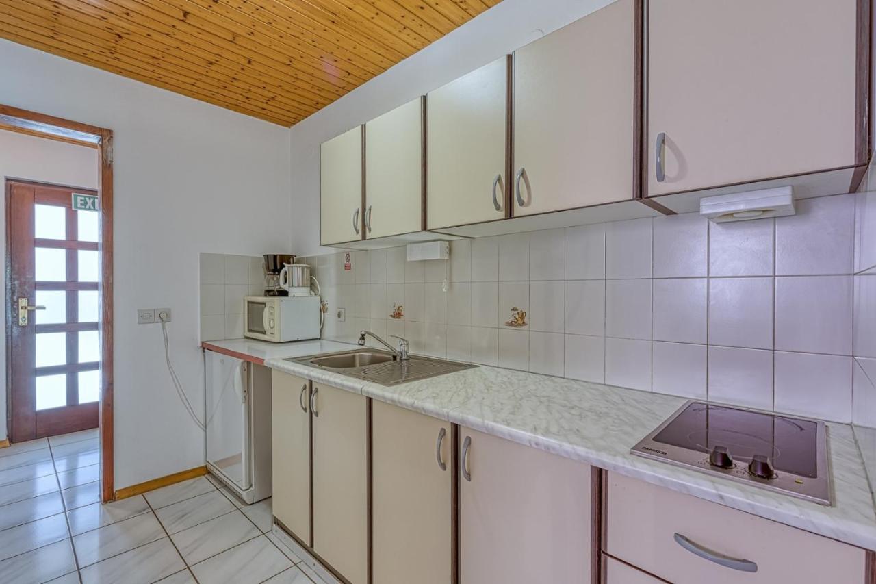 Apartments Kiki Spada Пореч Екстер'єр фото