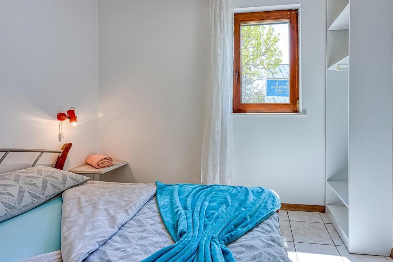Apartments Kiki Spada Пореч Екстер'єр фото
