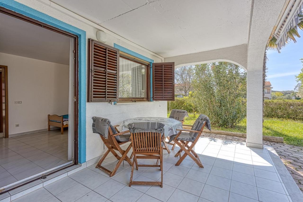 Apartments Kiki Spada Пореч Екстер'єр фото
